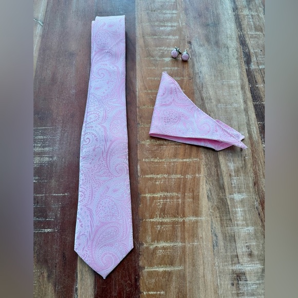 Men’s Elegant Pink Paisley Tie Cufflink Set - Picture 1 of 6